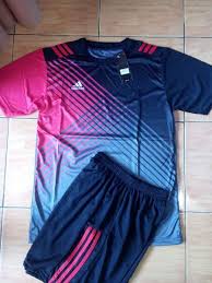 Persepsi terhadap warna melibatkan respon psikologi dan fisiologi manusia. Software Desain Baju Bola Adidas