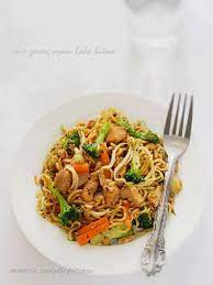 Mie Goreng Ayam Lada Hitam Monic S Simply Kitchen Resep Masakan Resep Masakan Sehat Mie