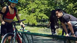 Tout ce qu'il faut savoir sur plus belle la vie. Plus Belle La Vie Alison S Offre A Fabio Video Dailymotion