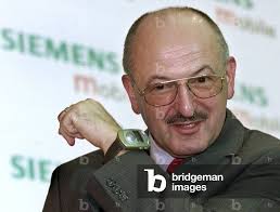 Image of Peter Zapf, President of Mobile Phones in the IC Mobile