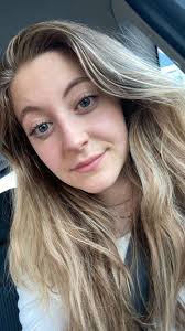 Catalina Reed's Instagram, Twitter & Facebook