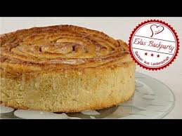 Hefeteig Zimtschnecken Kuchen Cinnamon Buns Cake Youtube