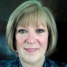 Jackie Isbell's Instagram, Twitter & Facebook