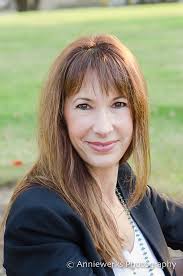 My friend Heather contacted me to see if I could take some photos for a  special project of hers. During quarantine, she got busy with her friend  Jocelyn and they wrote a