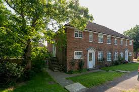 Superlative and exclusive is this 3 bedroom apartment for rent in upper hill. Houses To Rent In Littlehampton West Sussex