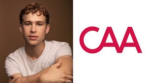 Tommy dorfman played ryan shaver in the netflix series '13 reasons why'. Caa Signs 13 Reasons Why Actor Tommy Dorfman Deadline