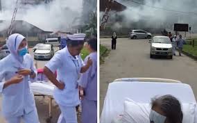 It is the only hospital building in malaysia which is coloured red. Fire Breaks Out Again At Johor S Hospital Sultanah Aminah Free Malaysia Today Fmt