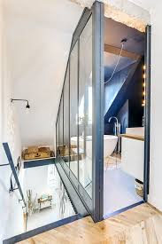 Avant Apres Des Chambres De Service Transformees En Duplex Avec Rooftop Elle Decoration Amenagement Combles Chambre Chambre De Bonne Appartement