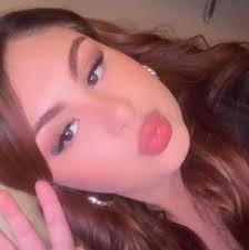 where to buy lash clusters in person?