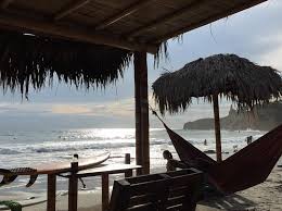 Montañita Ecuador: Playa, surf, fiesta y turismo (2022)