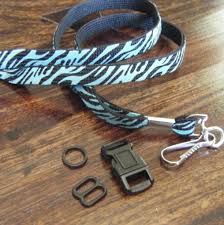 Diy super easy way to make a dreamcatcher | step by step slow video tutorial. Tutorial Pet Collar From Lanyard Keychain Dollar Store Crafts