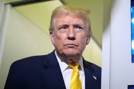 Lindsey Halligan says full grand jury never saw final indictment it handed  up against Comey