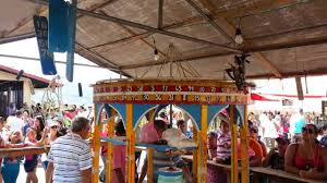 Este simple pero hermoso medio de transporte y trabajo, con su colorida decoración tradicional, fue designado en 1988 como símbolo del trabajo. Juego Tradicional Arriba De Costa Rica Chorrillo De Panama Arriba Esta Manana A Costa Rica Para Entra En Atrapalo E Informate De Los Circuitos Por Costa Rica Que Hemos