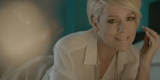 Michelle Wahnsinnig: Schlagersängerin überrascht mit neuer Single