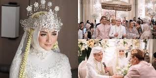 9 potret kompak citra kirana dan athar pakai baju kembaran, gemas! 11 Detail Akad Nikah Citra Kirana Rezky Adhitya Dalam Adat Sunda Cantik Dalam Nuansa Putih