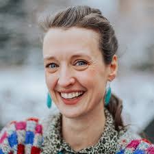 Valerie Silva's Instagram, Twitter & Facebook