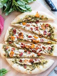Chicken Pesto Pizza Kitchen Confidante Recipe Pesto Pizza Chicken Pesto Pizza Pesto Chicken