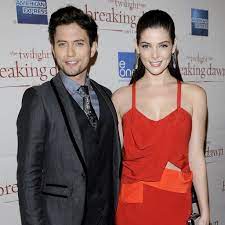 Check spelling or type a new query. Ashley Greene And Jackson Rathbone Pictures In Canada Popsugar Celebrity