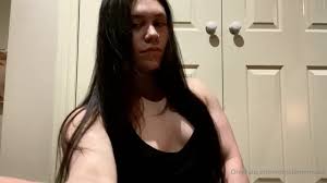 Musclemermaid - CamStreams.tv