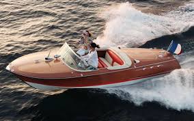 Riva Boats Designboom Visits The Luxury Boat Manufacturer Riva Boat Vintage Boats Runabout Boat