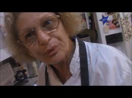 chef jane cooks onion soup