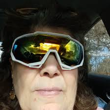 Does anyone know if Royal Farms or Sheetz sells worms? Thanks