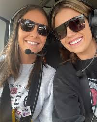 Jacinda Snow (@jacindasnowmusic) • Instagram photos and videos