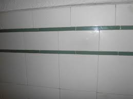 Es war schon einigermaßen aufwendig, die verfugung der fliese zu entfernen und in die fugen zu linsen. Jugendstilfliesen Und Normale Fliesen