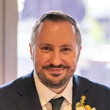 NAO operatives working above the clouds this morning at South Quay Plaza