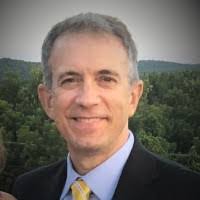 Lynette Acosta's Instagram, Twitter & Facebook