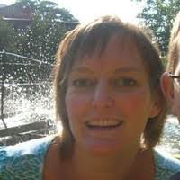 Karen Reeder's Instagram, Twitter & Facebook