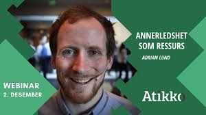 Foredragsholder Adrian Lund