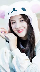 Lockscreen Nancy Momoland