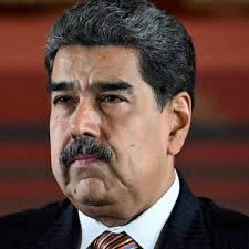 Una grosera mentira, repetida torpemente por Noboa y sus empleados  temporales en la Asamblea., Repiten cualquier cosa que les dictan sus  patrones., Esto solo confirma su ignorancia total en seguridad ...