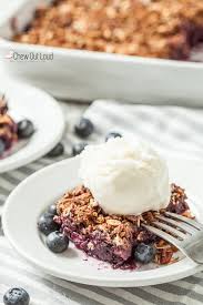 Blueberries are one of those fruits that just go well with everything. Easy Healthy Blueberry Crumble Chew Out Loud