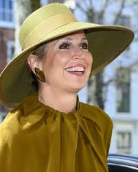 The Court Jeweller added a new photo.