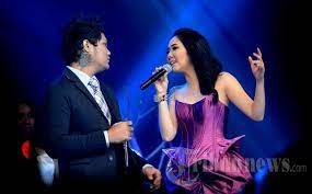(00:00) intro c g am g f. Chord Gitar Lagu Seluruh Nafas Ini Last Child Feat Gisel Lihatlah Luka Ini Yang Sakitnya Abadi Tribunnews Com Mobile