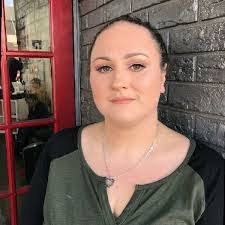 Jennifer Nastase's Instagram, Twitter & Facebook