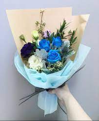 The fresh flowers bloomed so well on my wedding day and i appreciate that it was delivered in a vase with a cardboard box. 6 Best Graduation Bouquets For Him In Singapore The Bud Box