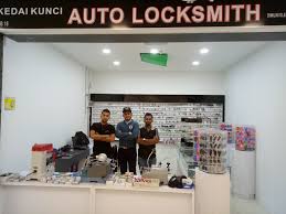 Hampir 70% rakyat johor tidak tahu sejarah. Kedai Kunci Giant Mall Tunjong Nik Autokey Sdn Bhd Facebook