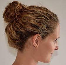 I Love Wearing My Hair In A Bun Makes Me Feel Like I Ve Made An Effort To Have Pretty Hair Do Bu Curly Hair Styles Naturally Curly Hair Styles Short Wavy