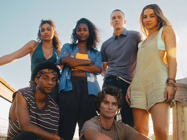 Outer Banks Season 5 Filming, Time Jump, Plot, Release Date, and Everything  We Know So Far | Teen Vogue