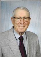 Ken Sly's Instagram, Twitter & Facebook