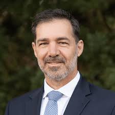 Meet Our Faculty & Staff