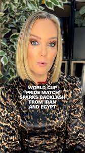 Growing up in the slums of Caracas, Venezuela, Ron Davis Alvarez found a  new life through music and became an accomplished violinist, conductor, and  teacher. While visiting Sweden in 2015, he saw