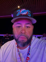 Erick Guilarte (@__knowledge_5417) • Threads, Say more