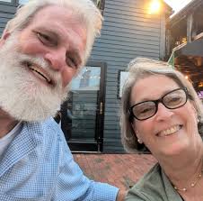 HAPPY ANNIVERSARY NANCY AND RONALD💕🍾🎉💐