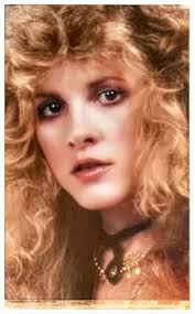 Stevie Nicks Has Anyone Ever Written Anything For You Video Pin By Gloria Crane On Stevie Nicks In 2020 Stevie Nicks Style Stevie Nicks Fleetwood Mac Stevie Nicks