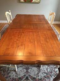 Ethan Allen Dining Room Table And 4 Chairs Table Measures 70 X 40 X 30 Pads And 2 Leaves 20 Each Inc Dining Room Table Ethan Allen Dining Rustic Dining