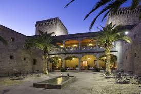 García prieto, 1, jarandilla de la vera, caceres. 12 Ideas De Parador De Jarandilla De La Vera Piscinas Naturales Paisajes Piscinas
